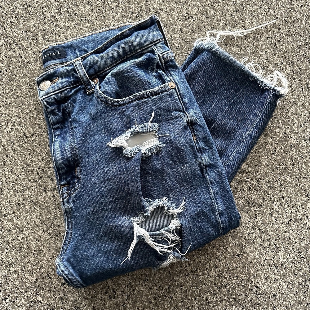 Aeropostale Jeans Womens 6 R 28x28 High Rise Mom Raw Rem Distressed Stretch‎